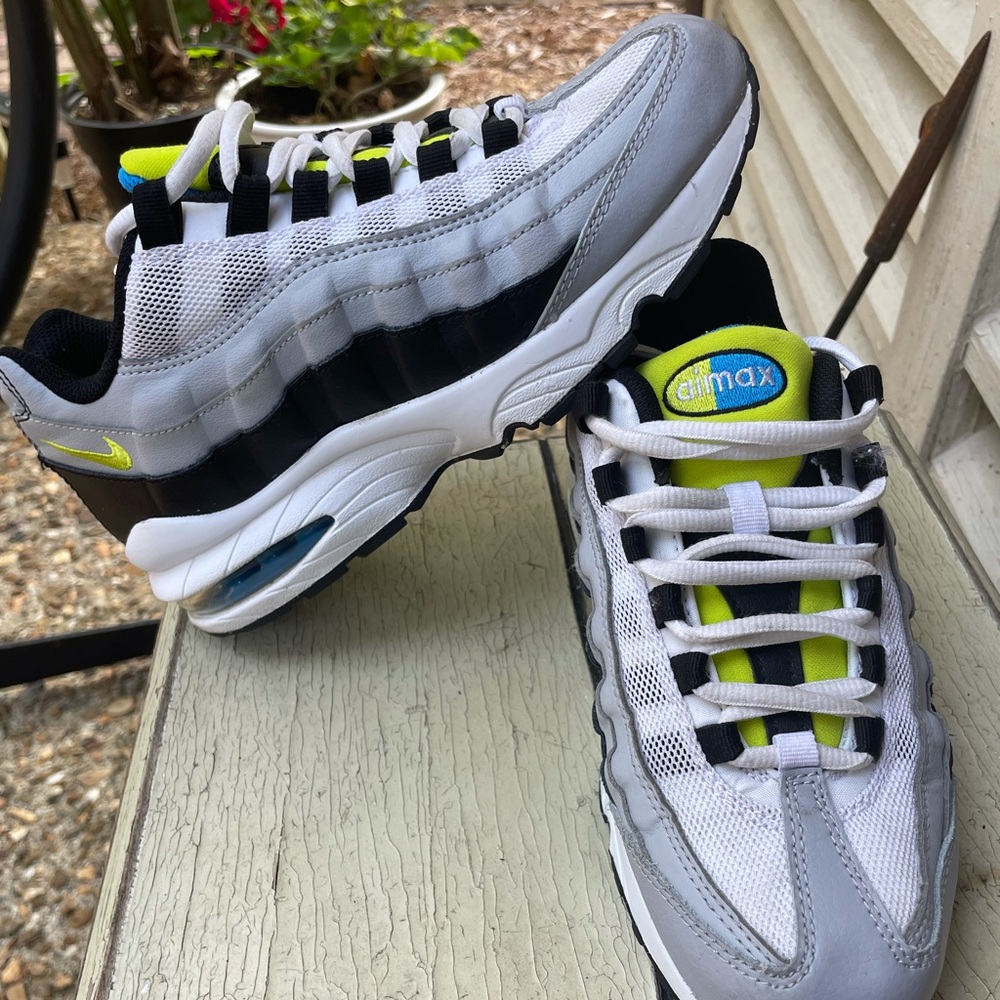 Nike Air Max 95 ‘Grey Volt’